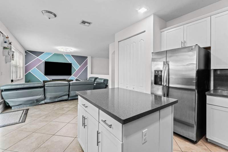 5 bedroom Single Family Residence at 8826 Sea Chase Drive, Gulfstream Preserve, Lake Worth — photo 5
