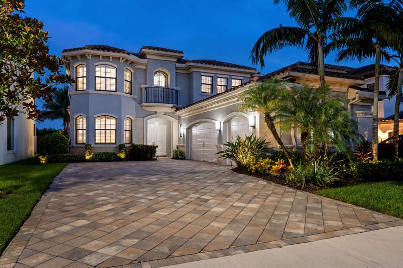 5 bedroom Single Family Residence at 9889 Bozzano Drive, Hyder Agr Pud Pl 7, Delray Beach — photo 2