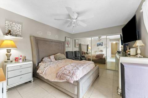 4240 Village Drive #D, Delray Beach FL - photo 16 of 27