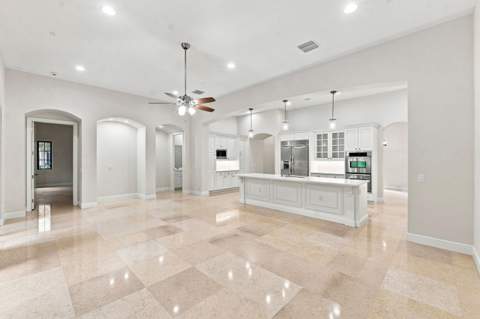 8166 Emerald Avenue, Parkland FL - photo 15 of 45