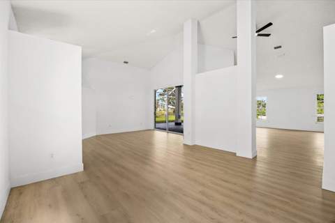 2635 SE Morningside Boulevard, Port St. Lucie FL - photo 10 of 42
