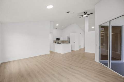 2635 SE Morningside Boulevard, Port St. Lucie FL - photo 14 of 42