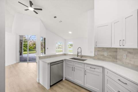2635 SE Morningside Boulevard, Port St. Lucie FL - photo 17 of 42