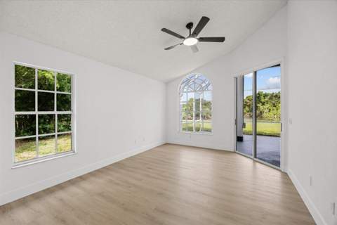 2635 SE Morningside Boulevard, Port St. Lucie FL - photo 20 of 42