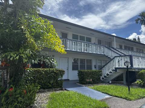 237 Northampton L, West Palm Beach FL - photo 12 of 13