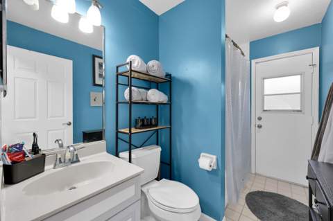 202 SE Grove Avenue, Port St. Lucie FL - photo 24 of 55