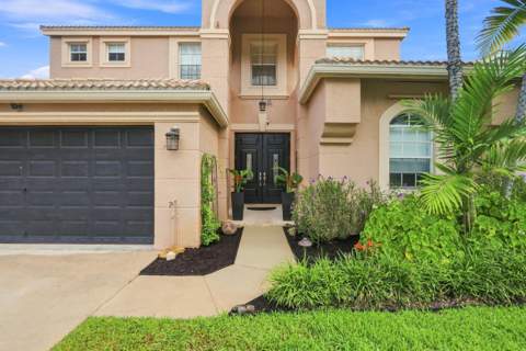 2478 Westmont Lane, Royal Palm Beach FL - photo 7 of 104
