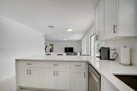 1171 Bimini Lane, West Palm Beach FL - photo 10 of 61