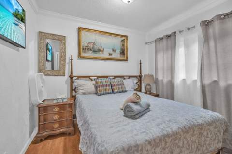461 NW 17th Place, Fort Lauderdale FL - photo 12 of 22