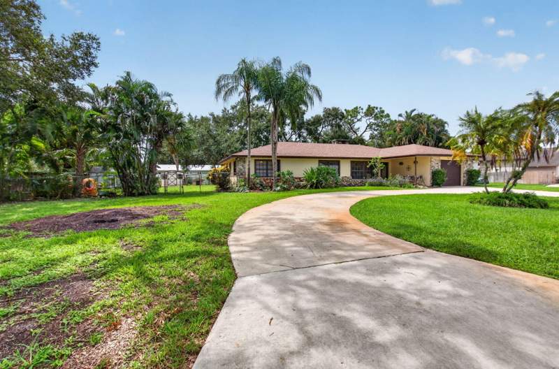 3 bedroom Single Family Residence at 4746 Canal Drive, Biltmore Terrace, Lake Worth — photo 4