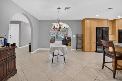 4746 Canal Drive, Lake Worth FL - photo 16 of 71