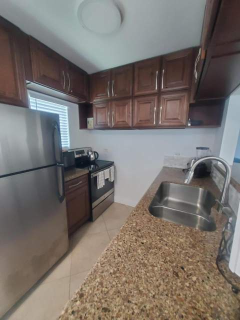 1225 Hillsboro Mile #T1, Hillsboro Beach FL - photo 10 of 18