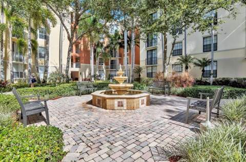 630 S Sapodilla Avenue #308, West Palm Beach FL - photo 18 of 25