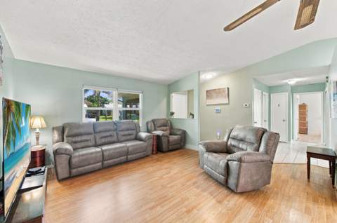1264 SE Ladner Street, Port St. Lucie FL - photo 10 of 50