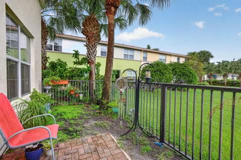7791 SW 52nd Place #7791, Davie FL - photo 20 of 50