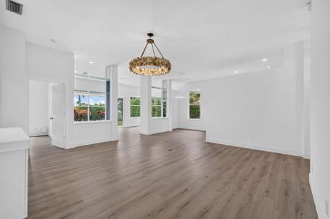 1205 Gator Trail, West Palm Beach FL - photo 8 of 39