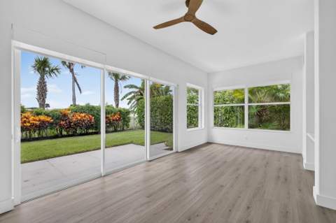 1205 Gator Trail, West Palm Beach FL - photo 10 of 39