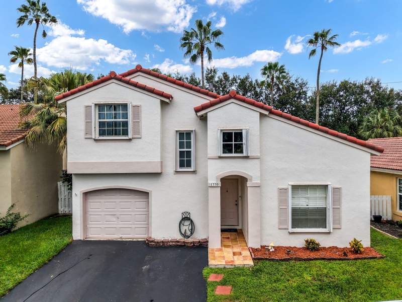 3 bedroom Single Family Residence at 1330 NW 125TH Terrace, SAVANNAH PLAT 3, Sunrise — photo 2