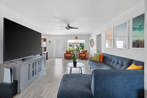 8980 NW 25th Street, Sunrise FL - photo 8 of 50