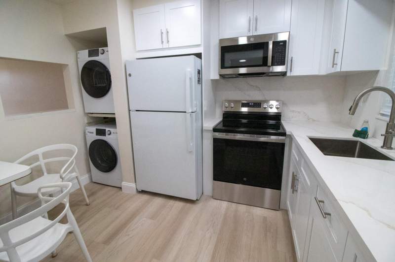 1 bedroom Condominium at 10100 NW 30th Court #107, Sunrise Lakes 171 Condo, Sunrise — photo 2