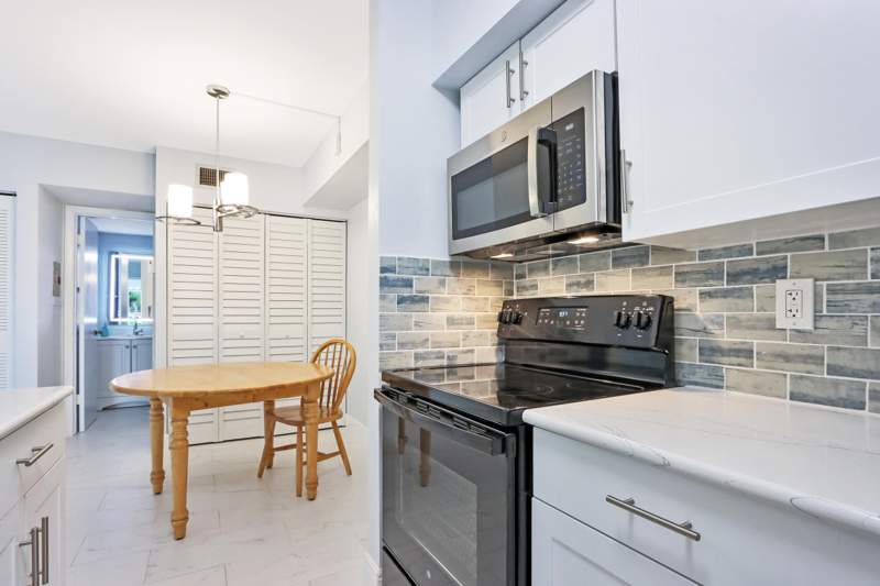 2 bedroom Condominium at 6313 Chasewood Drive #B, Chasewood Of Jupiter Condo, Jupiter — photo 5