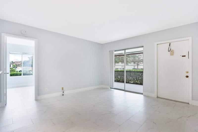 2 bedroom Condominium at 6313 Chasewood Drive #B, Chasewood Of Jupiter Condo, Jupiter — photo 2