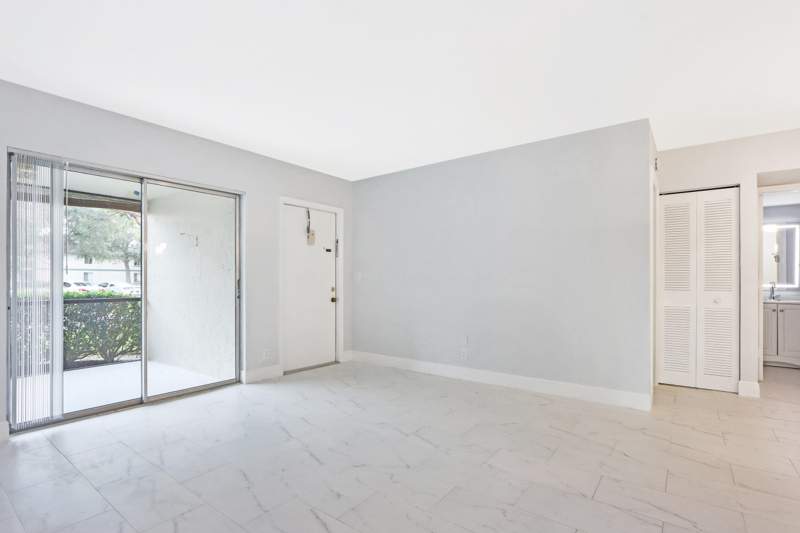 2 bedroom Condominium at 6313 Chasewood Drive #B, Chasewood Of Jupiter Condo, Jupiter — photo 3