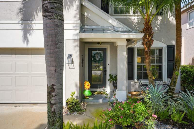 3 bedroom Single Family Residence at 3106 SW Solitaire Palm Drive, Palm Pointe At Martin Downs (Aka Martin Downs Plat, Palm City — photo 2