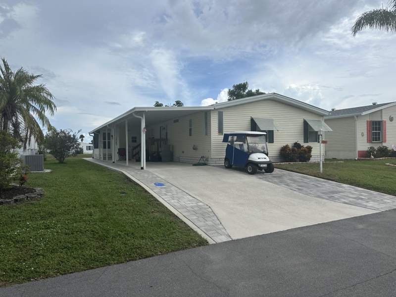 2 bedroom Manufactured Home at 512 Thames Bluff Ridge, Tropical Isles, Fort Pierce — photo 3