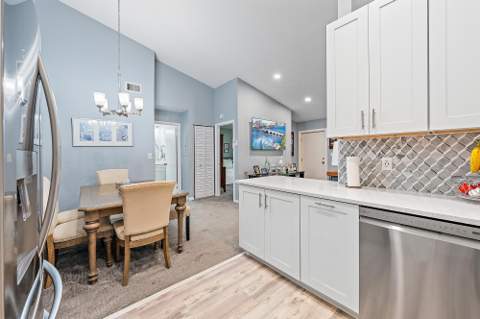 6511 Chasewood Drive #Unit g, Jupiter FL - photo 10 of 39