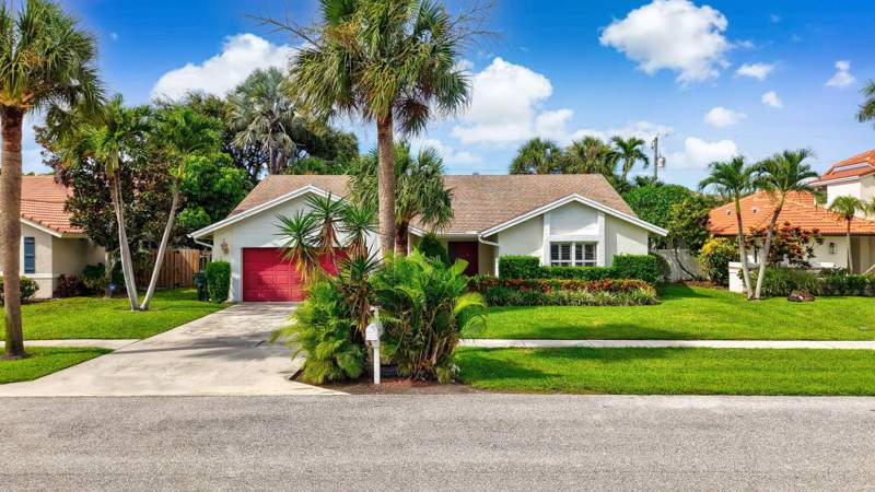 3 bedroom Single Family Residence at 435 Mohawk Lane, Hidden Valley Sec 4, Boca Raton — photo 2