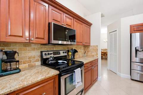 435 Mohawk Lane, Boca Raton FL - photo 12 of 44