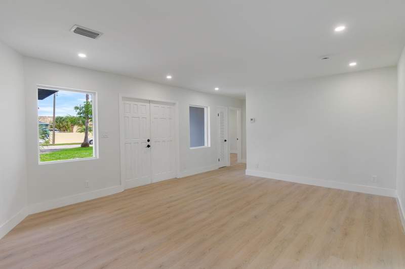 3 bedroom Single Family Residence at 413 N Ware Drive, Palm Beach Lakes South, West Palm Beach — photo 4