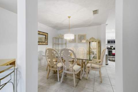6644 Picante Circle, Fort Pierce FL - photo 6 of 36