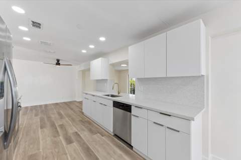 7198 Pine Forest Circle, Lake Worth FL - photo 15 of 39