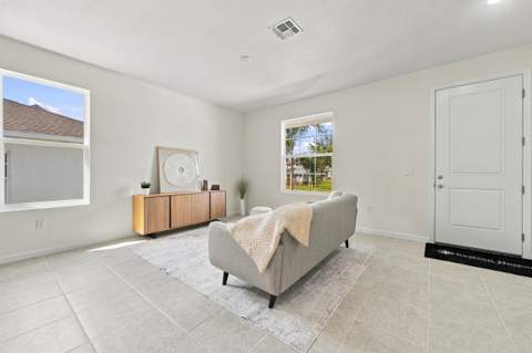 3344 N Park Drive, Fort Pierce FL - photo 6 of 50