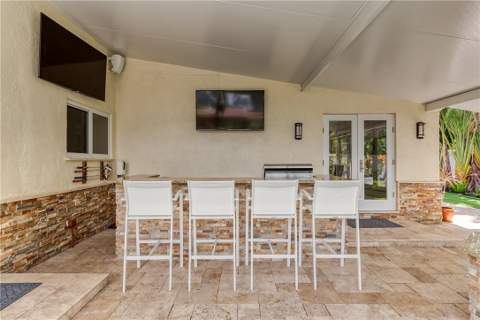 2726 NE 25th Place, Fort Lauderdale FL - photo 24 of 66