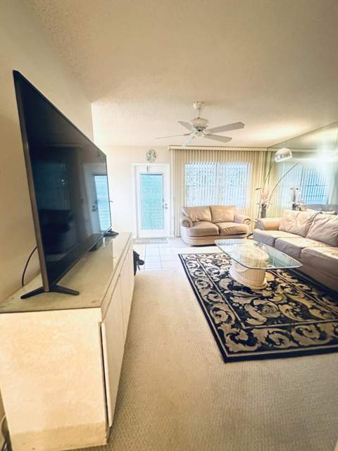 364 Tilford Q, Deerfield Beach FL - photo 8 of 63