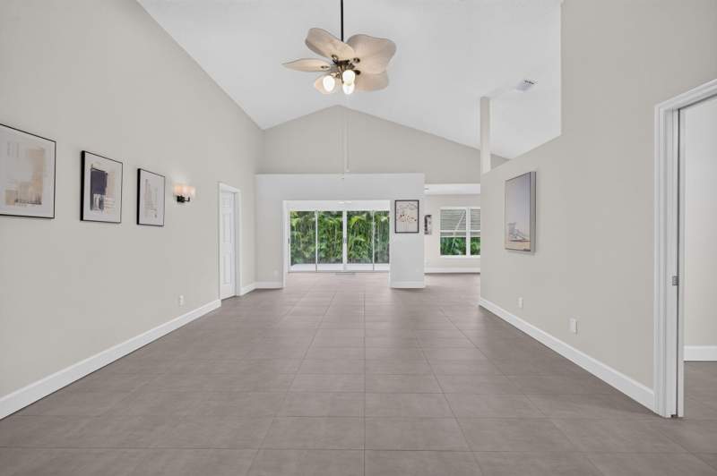 3 bedroom Single Family Residence at 6193 SE Windsong Lane, Emerald Lakes, Stuart — photo 4