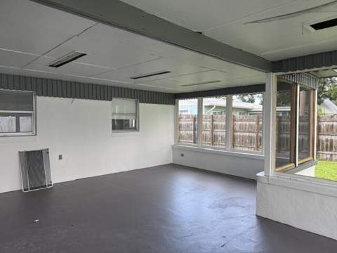 1315 Parkland Boulevard, Fort Pierce FL - photo 11 of 13