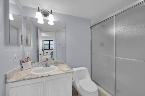 3400 N Ocean Avenue #1605, Singer Island FL - photo 22 of 48