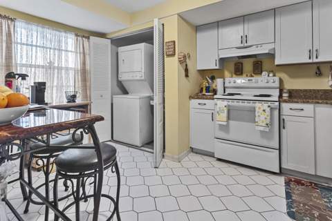 1470 NW 80th Avenue #Apt 204, Margate FL - photo 7 of 23