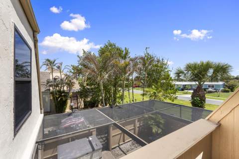 1100 SE Mitchell Avenue #204, Port St. Lucie FL - photo 9 of 39