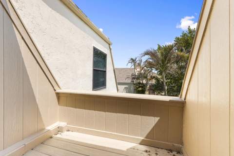 1100 SE Mitchell Avenue #204, Port St. Lucie FL - photo 10 of 39