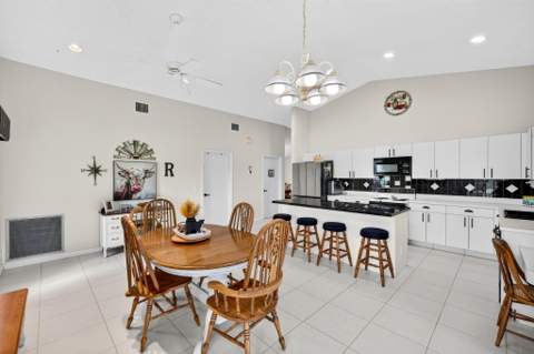 2320 Riviera Drive, Delray Beach FL - photo 13 of 78