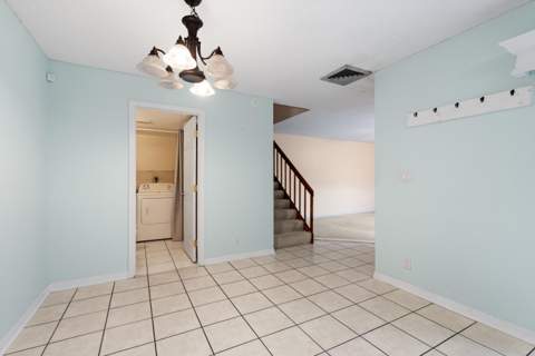 3190 SE BROOK Street, Stuart FL - photo 8 of 28
