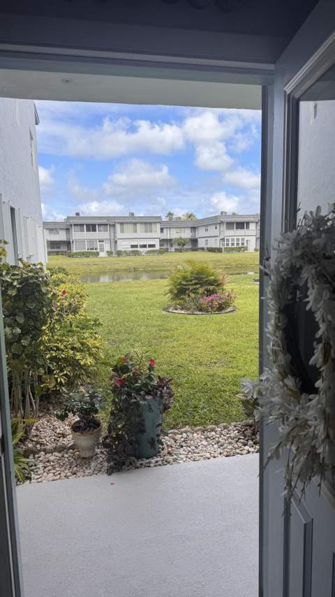390 Saxony I, Delray Beach FL - photo 14 of 25