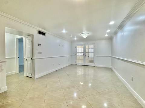6074 Forest Hill Boulevard #107, West Palm Beach FL - photo 7 of 20