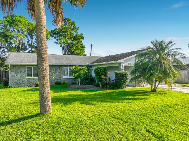 3 bedroom Single Family Residence at 155 SW Exmore Avenue, Port St Lucie Section 4, Port St. Lucie — photo 2
