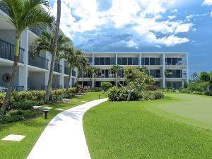 1 bedroom Stock Cooperative at 150 N Ocean Boulevard #S-27, East Wind Beach Club Inc, Delray Beach — photo 3